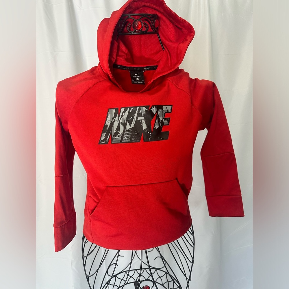 Nike pullover size small Dri-fit